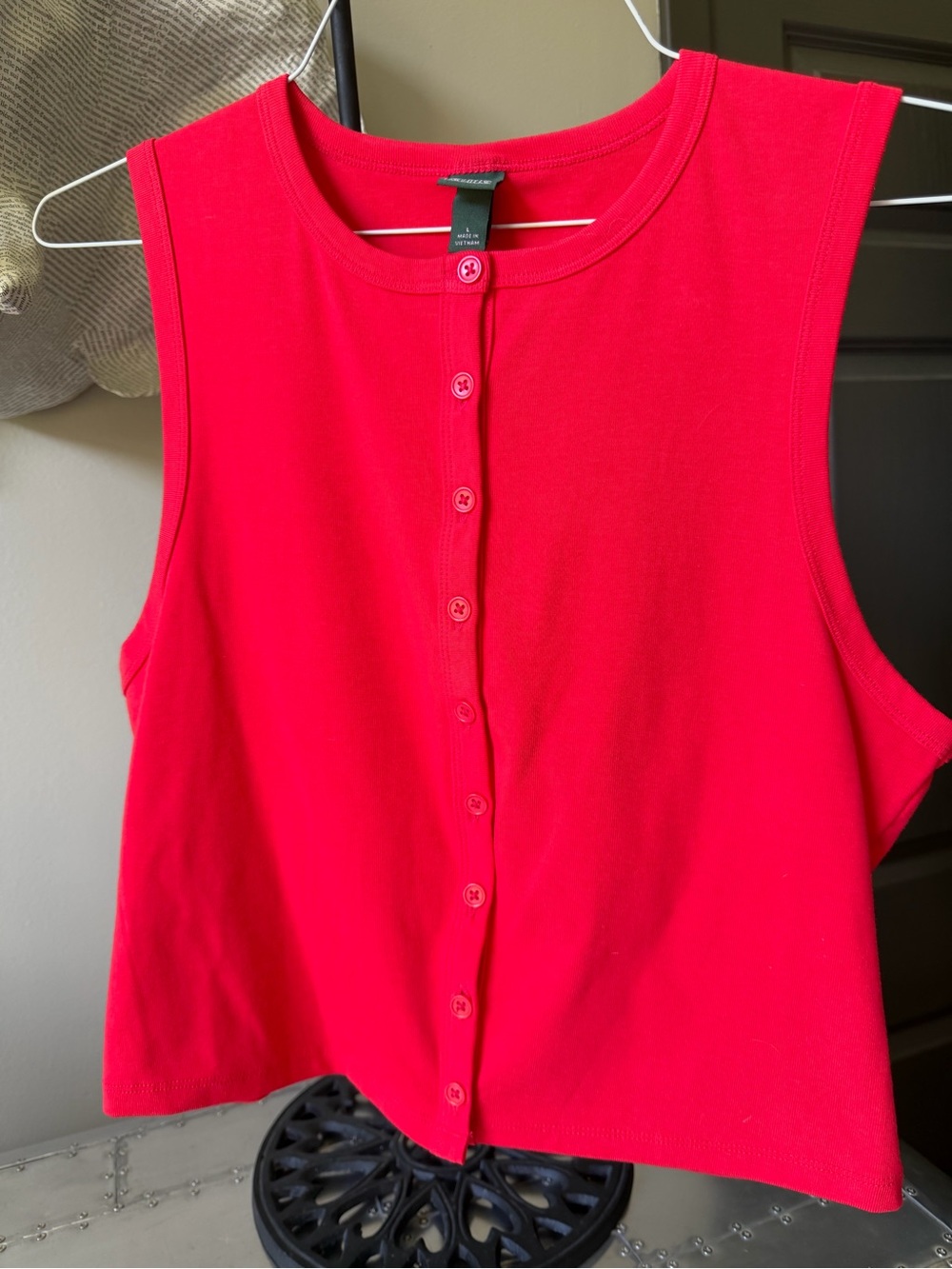 Red Sleeveless Button-Front Tank Top